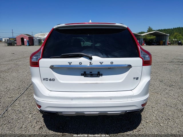 Volvo Xc60 T5 Drive-e Platinum 2016 YV440MDM4G2921199 Image 17