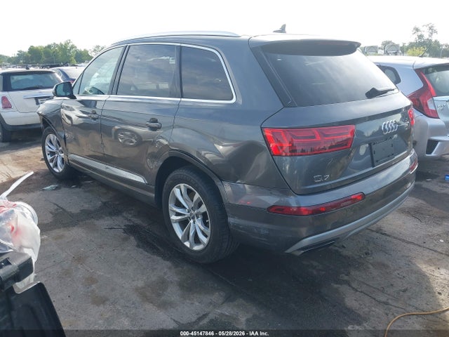 2019 Audi Q7 55 Premium/55 Se Premium მანქანა იყიდება აუქციონზე, vin: WA1LAAF75KD001588, აუქციონის ნომერი: 45147846