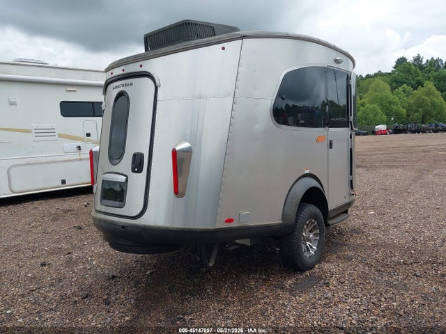 Airstream M16 2023 1SMG4DC13PJ208812 Image 4