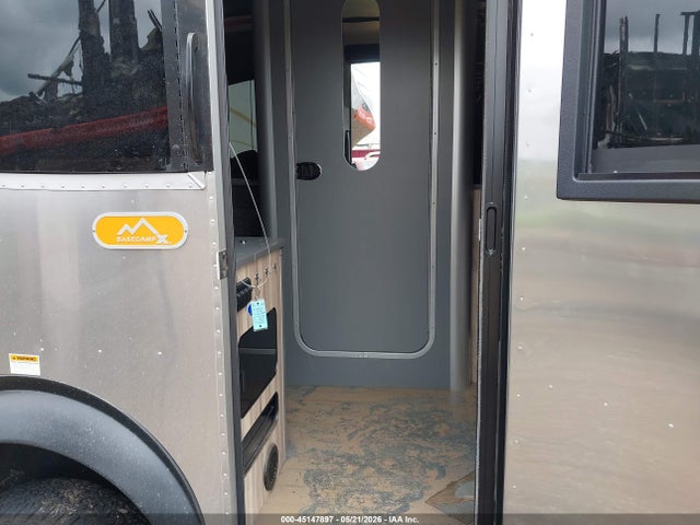 Airstream M16 2023 1SMG4DC13PJ208812 Image 5