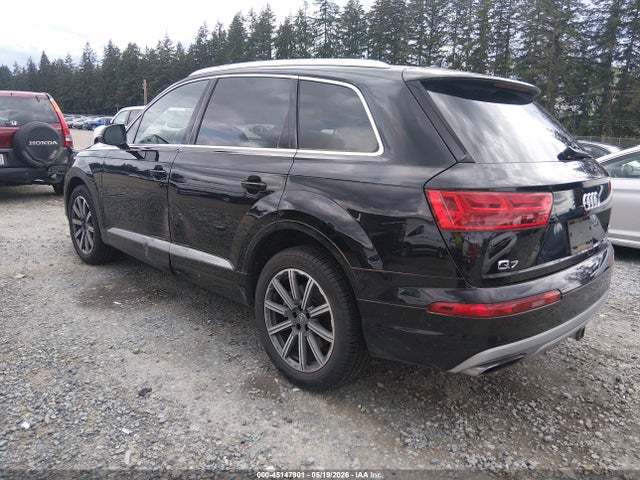 WA1LAAF73JD009333 Audi Q7 3.0t Premium