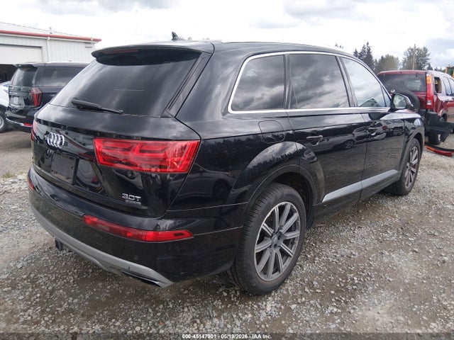 WA1LAAF73JD009333 Audi Q7 3.0t Premium