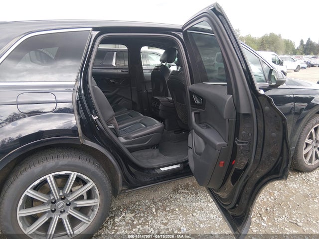 WA1LAAF73JD009333 Audi Q7 3.0t Premium