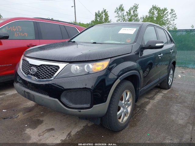 2013 Kia Sorento Lx მანქანა იყიდება აუქციონზე, vin: 5XYKT3A16DG329486, აუქციონის ნომერი: 45147932