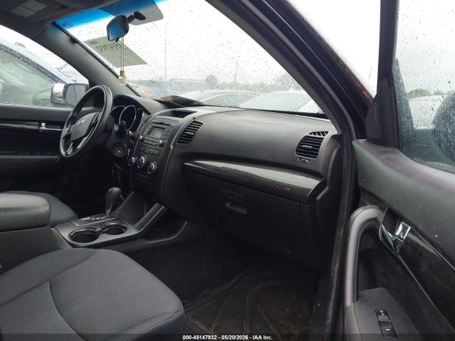 2013 Kia Sorento Lx მანქანა იყიდება აუქციონზე, vin: 5XYKT3A16DG329486, აუქციონის ნომერი: 45147932