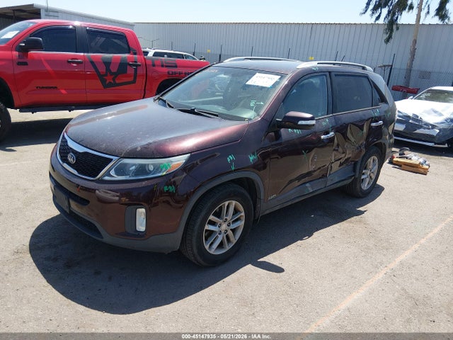 KIA SORENTO LX 2014 5XYKTCA63EG506511 Image 2