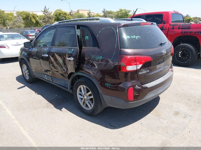 KIA SORENTO LX 2014 5XYKTCA63EG506511 Image 3