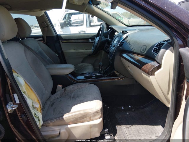 KIA SORENTO LX 2014 5XYKTCA63EG506511 Image 5
