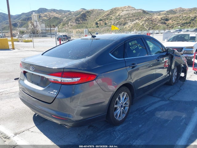 3FA6P0LU1HR242284 Ford Fusion Hybrid Se