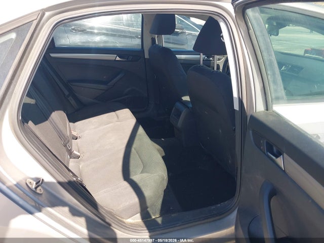45147997 :رقم المزاد ، 1VWAT7A35EC111336 vin ، 2014 Volkswagen Passat 1.8t S مزاد بيع