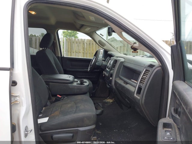 Продажа на аукционе авто 2019 Ram 1500 Classic Express  4x4 6'4 Box, vin: 1C6RR7FG6KS535133, номер лота: 45148001