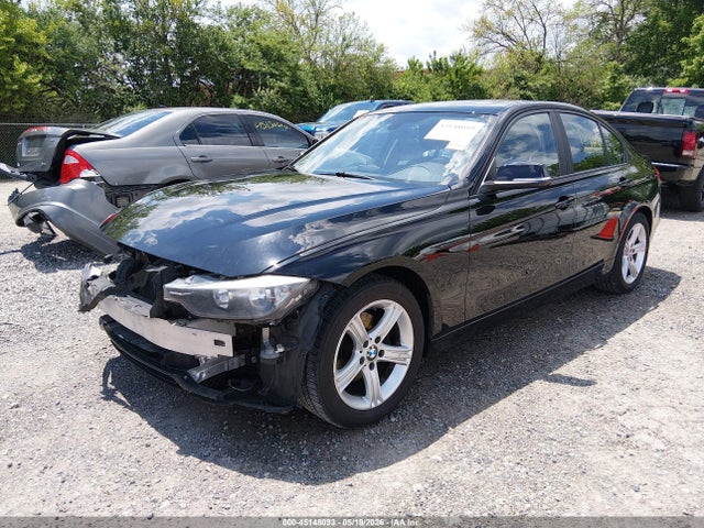 45148093 :رقم المزاد ، WBA3C3C59DF978557 vin ، 2013 Bmw 320i Xdrive مزاد بيع