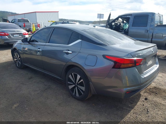 1N4BL4DW8NN390383 Nissan Altima Sv Intelligent Awd