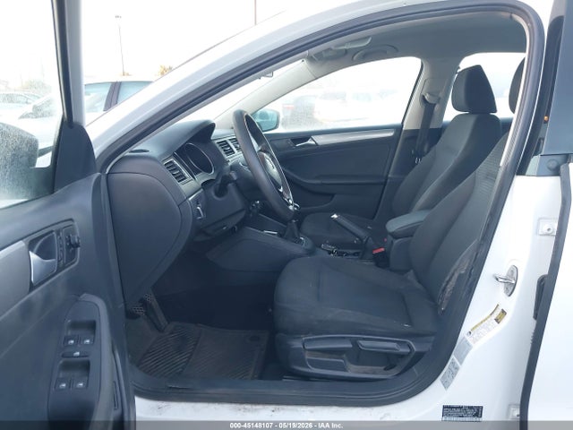3VWB17AJ5FM274271 Volkswagen Jetta 1.8t Se