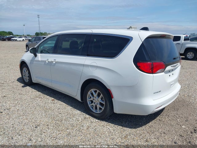 45148111 :رقم المزاد ، 2C4RC1CG8MR577755 vin ، 2021 Chrysler Voyager Lx مزاد بيع
