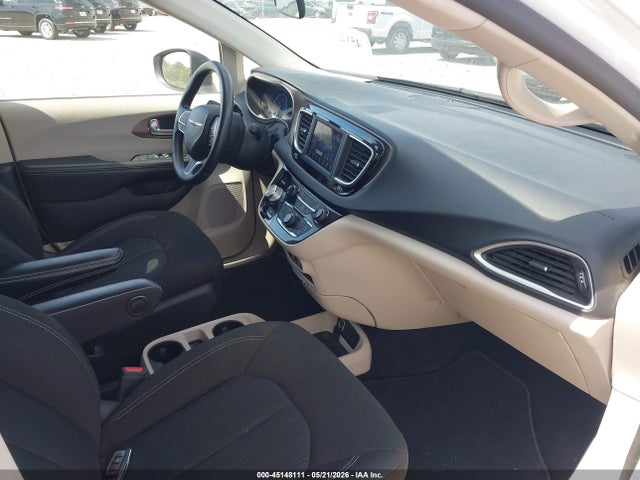 45148111 :رقم المزاد ، 2C4RC1CG8MR577755 vin ، 2021 Chrysler Voyager Lx مزاد بيع