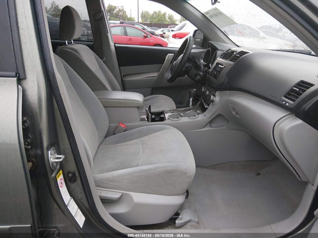 45148150 :رقم المزاد ، 5TDBK3EH0AS008035 vin ، 2010 Toyota Highlander Base V6 مزاد بيع