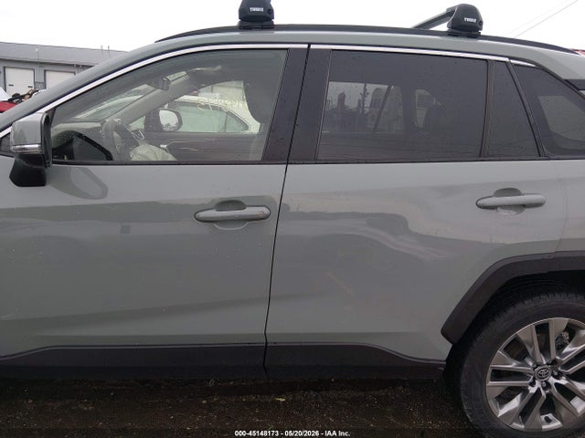Продаж на аукціоні авто 2022 Toyota Rav4 Xle Premium, vin: JTMC1RFV7ND090782, номер лоту: 45148173