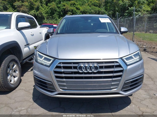 45148190 :رقم المزاد ، WA1BNAFY0J2066125 vin ، 2018 Audi Q5 2.0t Premium/2.0t Tech Premium مزاد بيع