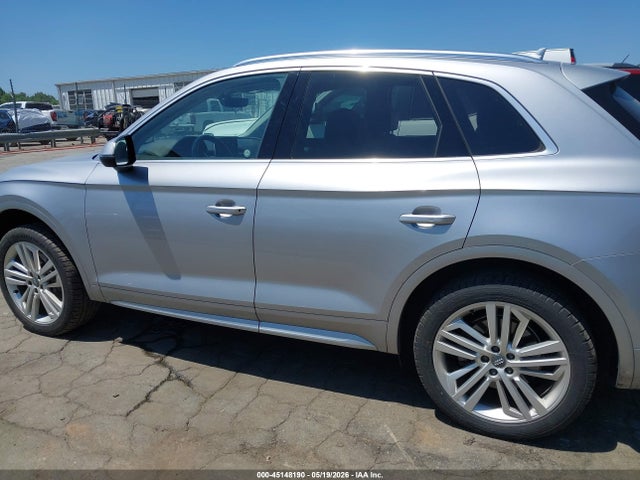 45148190 :رقم المزاد ، WA1BNAFY0J2066125 vin ، 2018 Audi Q5 2.0t Premium/2.0t Tech Premium مزاد بيع