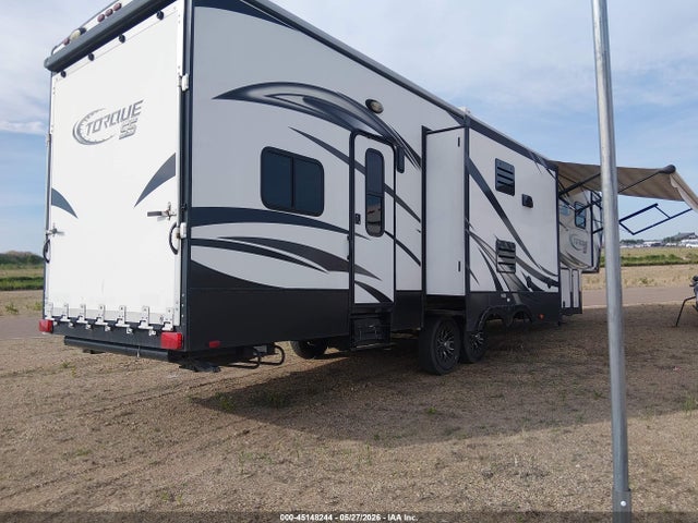 Heartland Rv 325 T 2015 5SFCG3822FE295367 Image 4