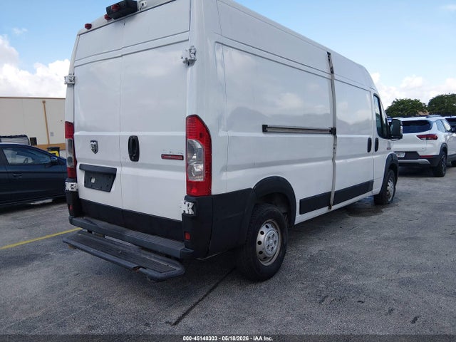 45148303 :رقم المزاد ، 3C6TRVDG7JE102516 vin ، 2018 Ram Promaster 2500 مزاد بيع
