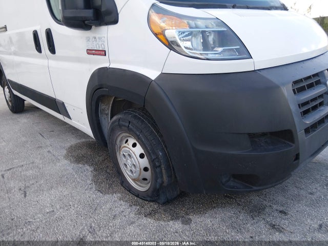 45148303 :رقم المزاد ، 3C6TRVDG7JE102516 vin ، 2018 Ram Promaster 2500 مزاد بيع