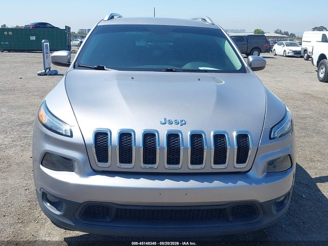 45148340 :رقم المزاد ، 1C4PJLCX8JD595132 vin ، 2018 Jeep Cherokee Latitude Fwd مزاد بيع