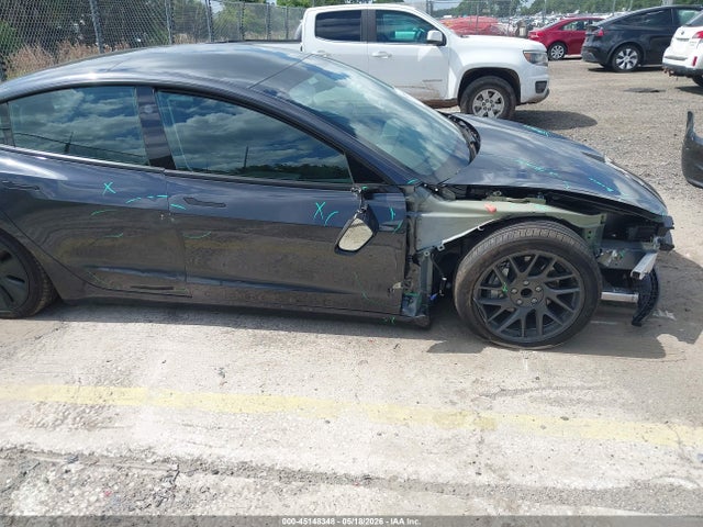 5YJ3E1EA5SF075061 Tesla Model 3 Long Range Rear-wheel Drive/standard Rear-wheel Drive