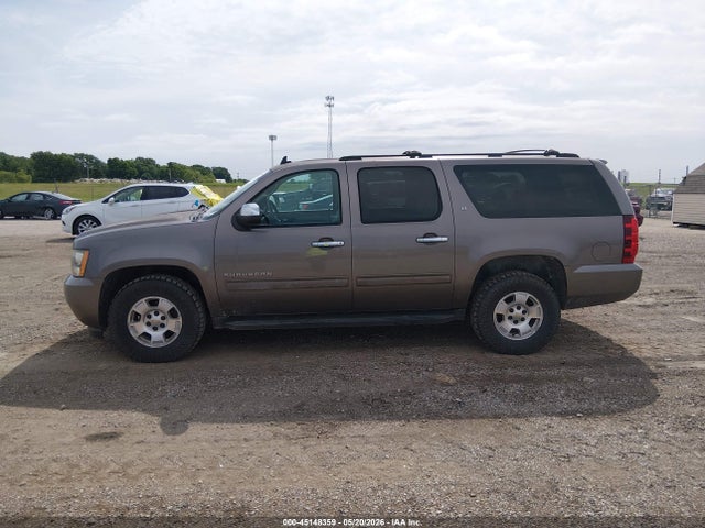 Продаж на аукціоні авто 2014 Chevrolet Suburban 1500 Lt, vin: 1GNSKJE77ER199329, номер лоту: 45148359