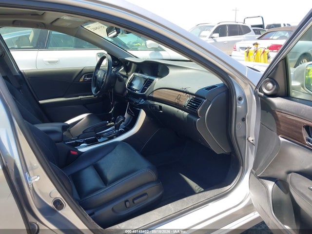 JHMCR6F73HC008080 Honda Accord Hybrid Touring