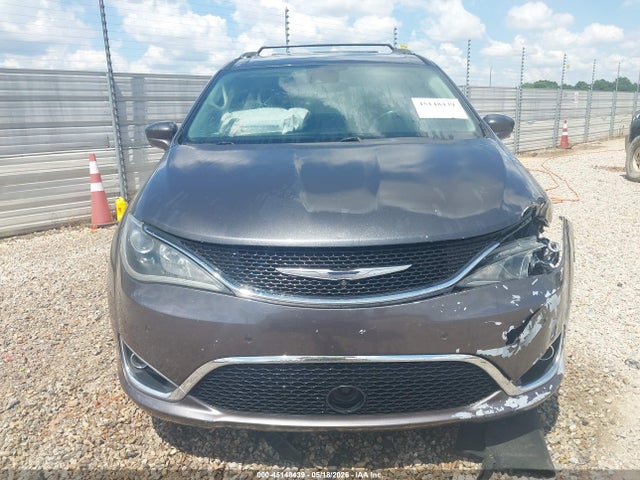 45148439 :رقم المزاد ، 2C4RC1EG6HR836889 vin ، 2017 Chrysler Pacifica Touring-l Plus مزاد بيع