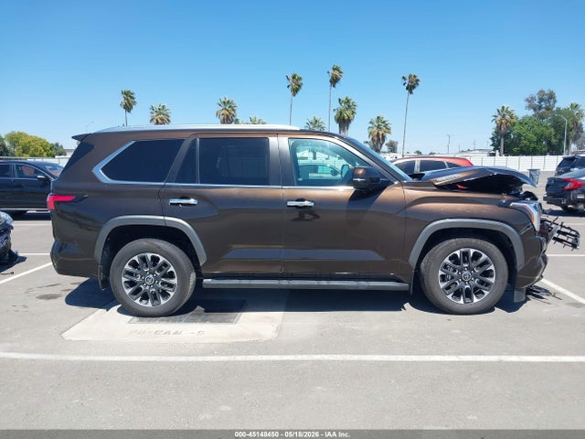 Toyota Sequoia Limited 2024 7SVAAABA4RX025880 Image 13