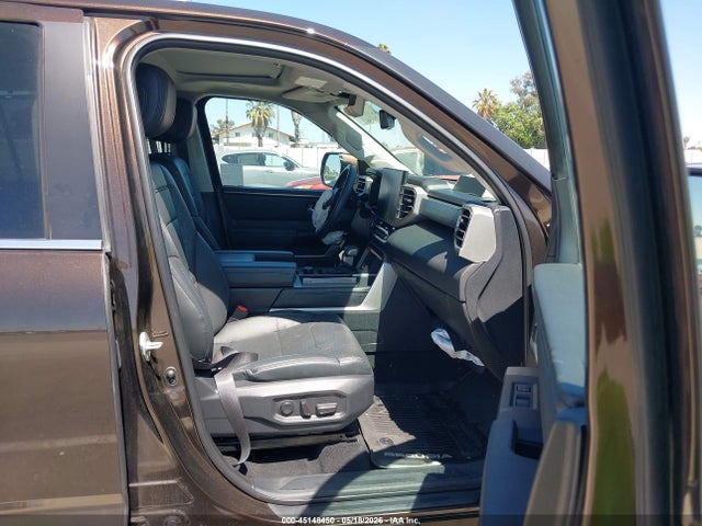 Toyota Sequoia Limited 2024 7SVAAABA4RX025880 Image 5