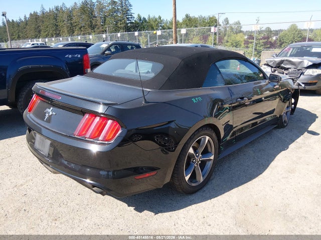 45148516 :رقم المزاد ، 1FATP8EM3F5386952 vin ، 2015 Ford Mustang V6 مزاد بيع