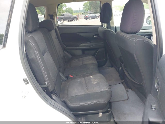 Продажа на аукционе авто 2016 Mitsubishi Outlander Se, vin: JA4AZ3A32GZ006449, номер лота: 45148546