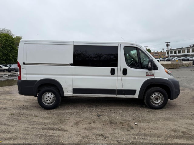 2015 Ram Promaster 1500 Low Roof მანქანა იყიდება აუქციონზე, vin: 3C6TRVAG9FE510110, აუქციონის ნომერი: 45148547