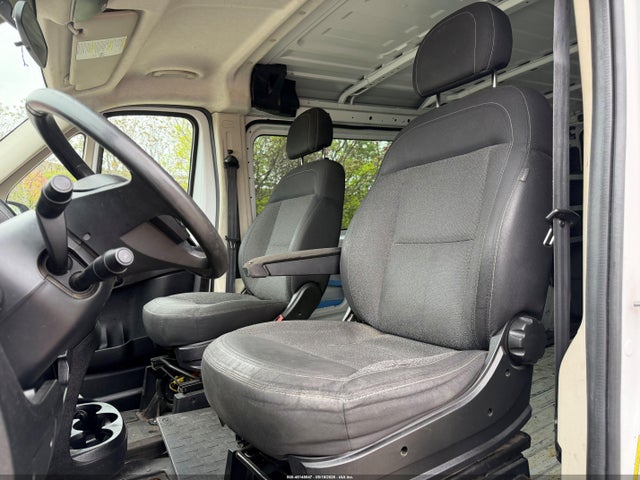 2015 Ram Promaster 1500 Low Roof მანქანა იყიდება აუქციონზე, vin: 3C6TRVAG9FE510110, აუქციონის ნომერი: 45148547