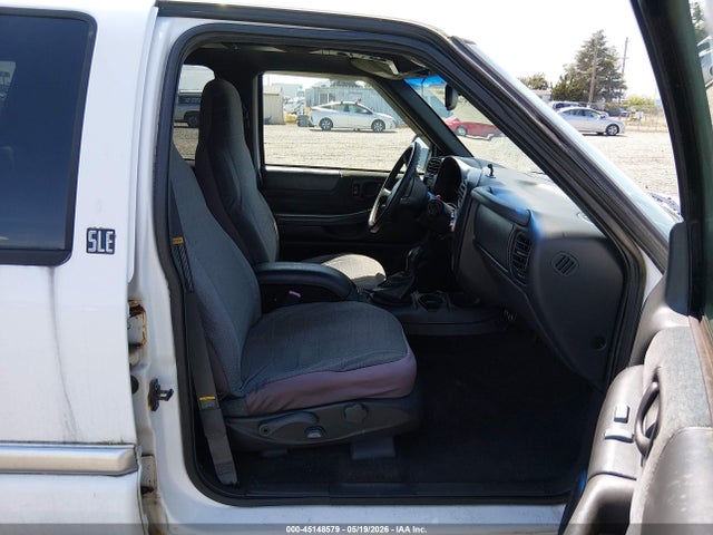 45148579 :رقم المزاد ، 1GKDT13W1X2512559 vin ، 1999 Gmc Jimmy Sle مزاد بيع