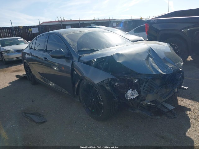 45148598 :رقم المزاد ، W04GR6SXXJ1102767 vin ، 2018 Buick Regal Sportback Essence مزاد بيع