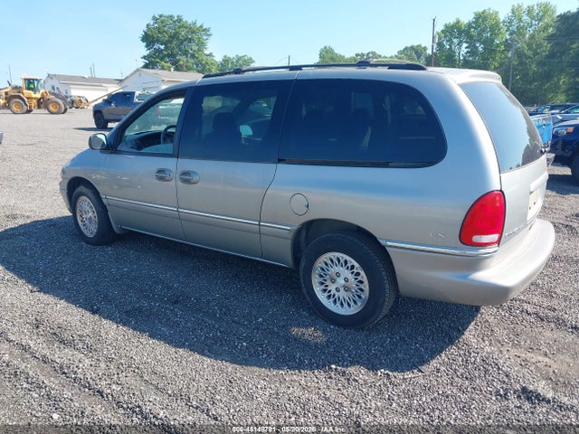 45148781 :رقم المزاد ، 1C4GP54L0VB414046 vin ، 1997 Chrysler Town & Country Lx مزاد بيع