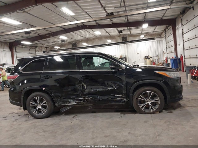 45148782 :رقم المزاد ، 5TDJKRFH8GS231199 vin ، 2016 Toyota Highlander Xle V6 مزاد بيع
