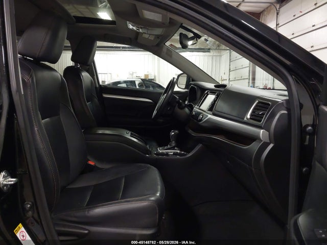 45148782 :رقم المزاد ، 5TDJKRFH8GS231199 vin ، 2016 Toyota Highlander Xle V6 مزاد بيع