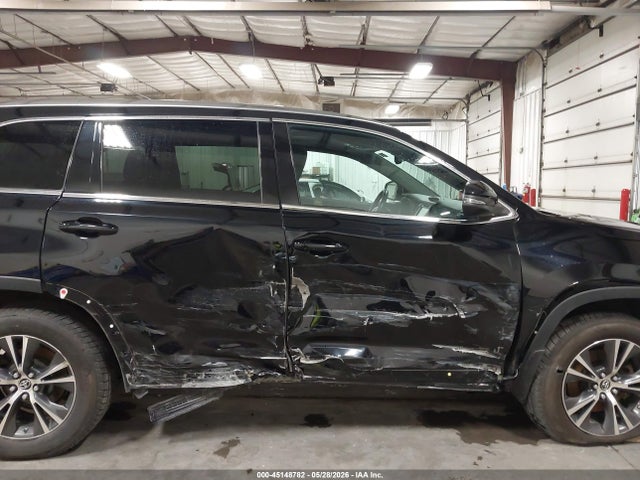 45148782 :رقم المزاد ، 5TDJKRFH8GS231199 vin ، 2016 Toyota Highlander Xle V6 مزاد بيع