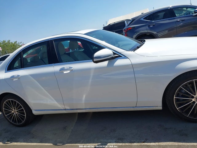 55SWF8DB5KU300610 Mercedes-Benz C 300