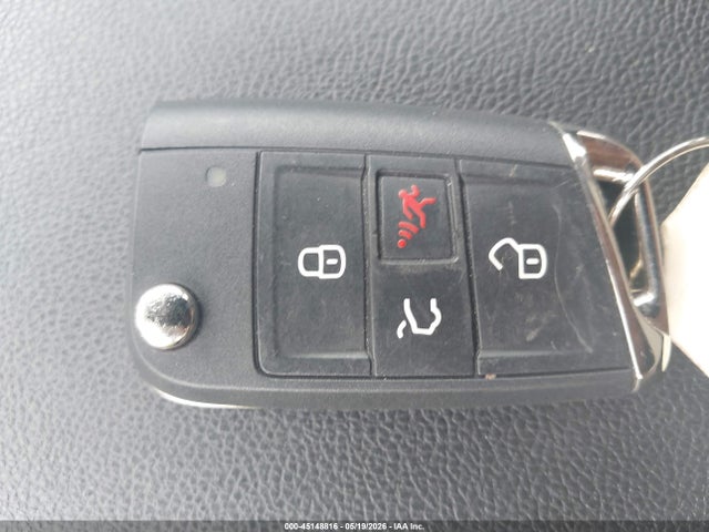 45148816 :رقم المزاد ، 3VV2B7AX1MM118814 vin ، 2021 Volkswagen Tiguan 2.0t Se/2.0t Se R-line Black/2.0t Sel مزاد بيع