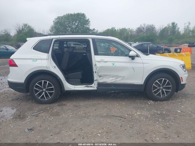 45148816 :رقم المزاد ، 3VV2B7AX1MM118814 vin ، 2021 Volkswagen Tiguan 2.0t Se/2.0t Se R-line Black/2.0t Sel مزاد بيع