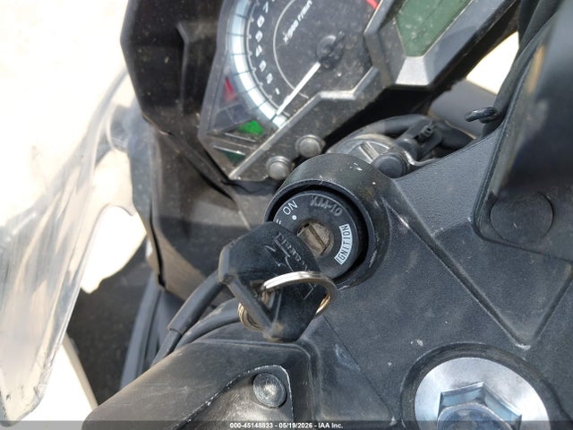 2017 Kawasaki Ex300 B მანქანა იყიდება აუქციონზე, vin: JKAEX8B13HDA35686, აუქციონის ნომერი: 45148833