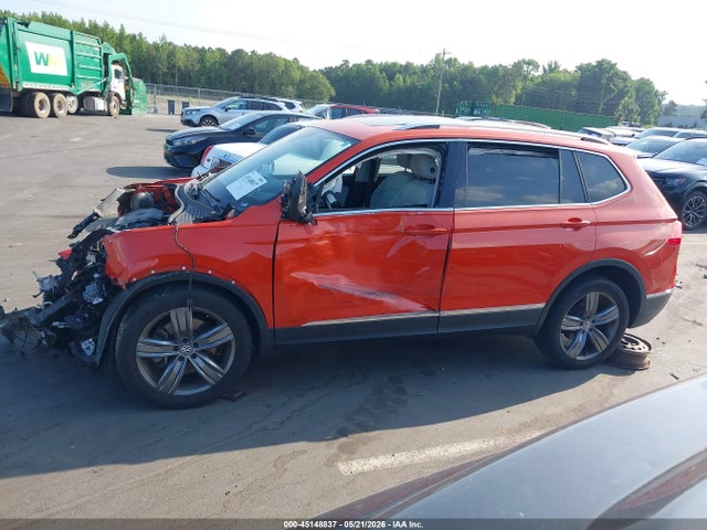 Продажа на аукционе авто 2019 Volkswagen Tiguan 2.0t Sel Premium/2.0t Sel Premium R-line, vin: 3VV4B7AX4KM117369, номер лота: 45148837