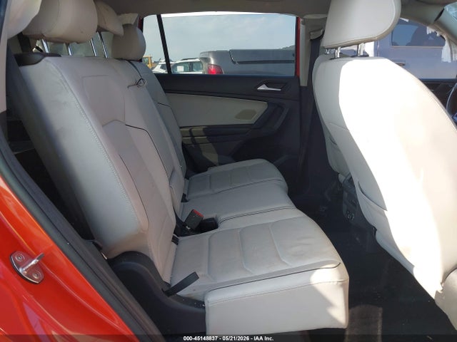 Продажа на аукционе авто 2019 Volkswagen Tiguan 2.0t Sel Premium/2.0t Sel Premium R-line, vin: 3VV4B7AX4KM117369, номер лота: 45148837
